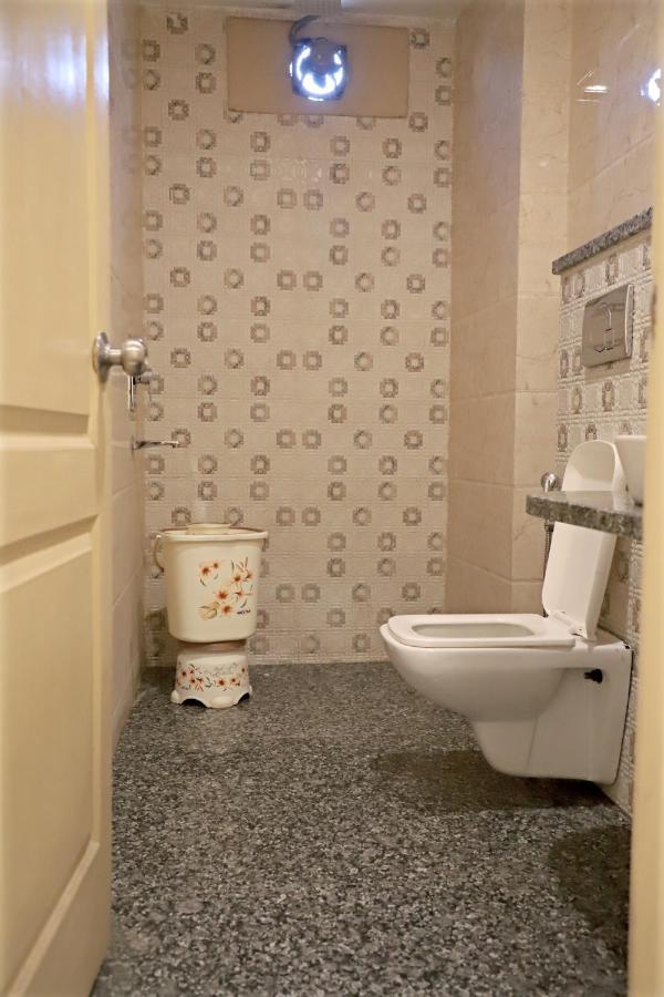 Hotel Klick International At "5 Min Walking " From New Delhi Railway Station Eksteriør bilde