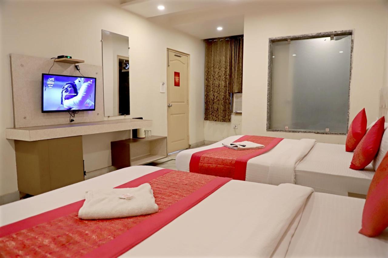 Hotel Klick International At "5 Min Walking " From New Delhi Railway Station Eksteriør bilde